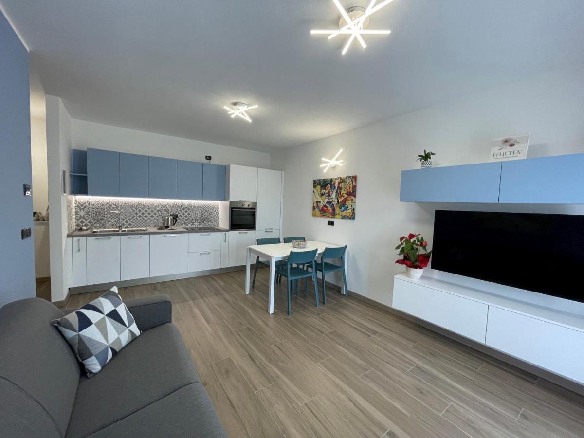 Appartamento La Baita Case Sondrio Fiume - Affitti Brevi Italia Exteriér fotografie